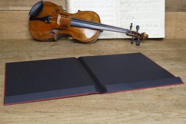 Stable, oversized sheet music folder with a robust cover